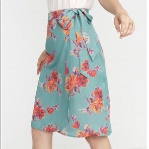 Amour vert Monet flowers medium skirt